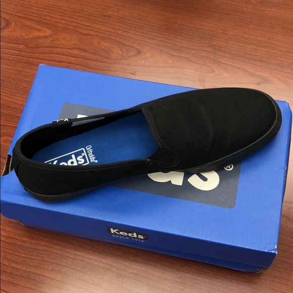 Shows - Picture 2 of 2